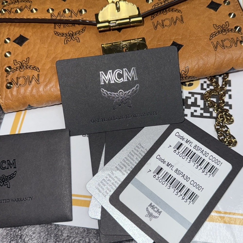 Preloved MCM Patricia visetos cognac wallet on chain excellent 7x4” box n COA - Picture 9 of 14